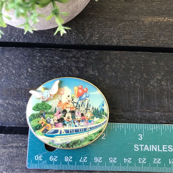 Walt Disney World Mickey & Friends on Monorail Collectible Oval Magnet 2” Metal - Picture 11 of 12